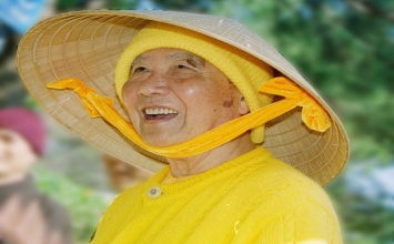 Lời chúc xuân của Thiền sư Thích Thanh Từ: "Gá thân mộng"